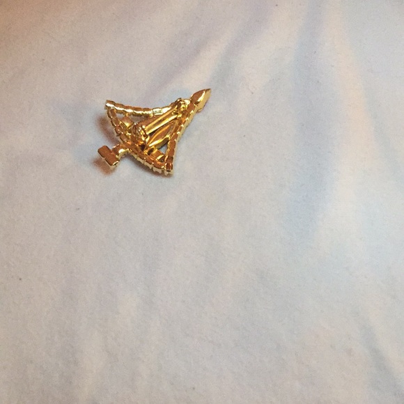 Brooch - Picture 2 of 2